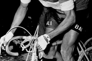 Franc Lluis Giró 'Giro Bartali, el hombre del hierro' aurkezpena @ elkar aretoa (San Prudencio)